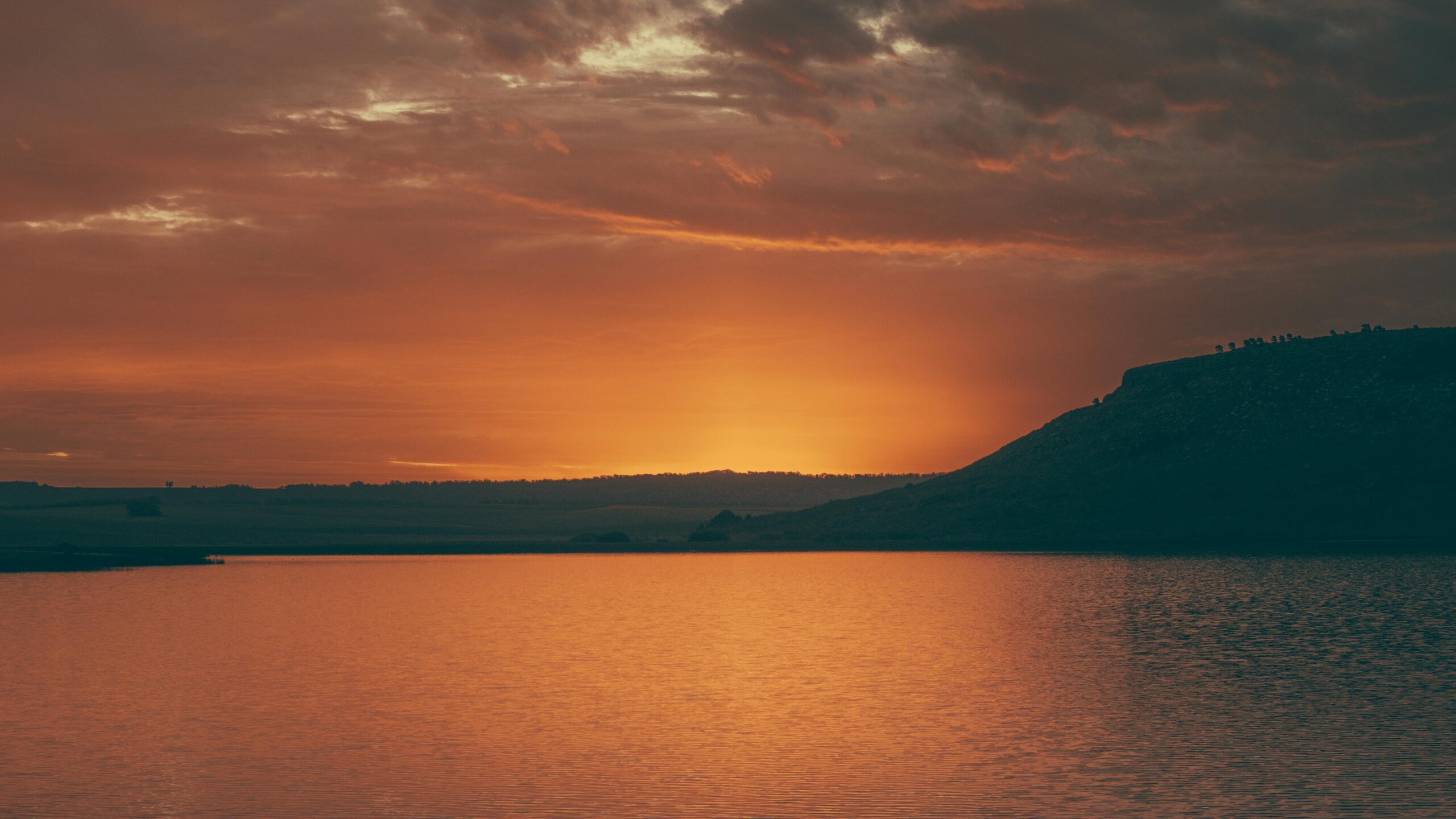 Tranquil Lake Sunset