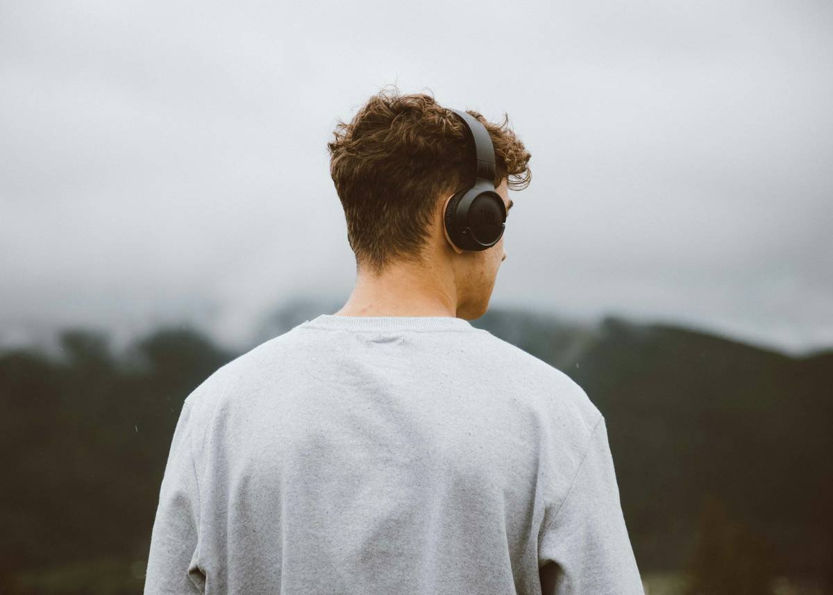 How Mindful Listening Can Transform Your Inner Peace Journey